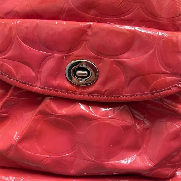 Coach Patent Leather Signature Tote Bag Pink Coral Shoulder Bag Turnlock F14663 - Picture 5 of 7